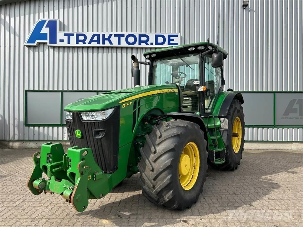 John Deere 8310R Traktori