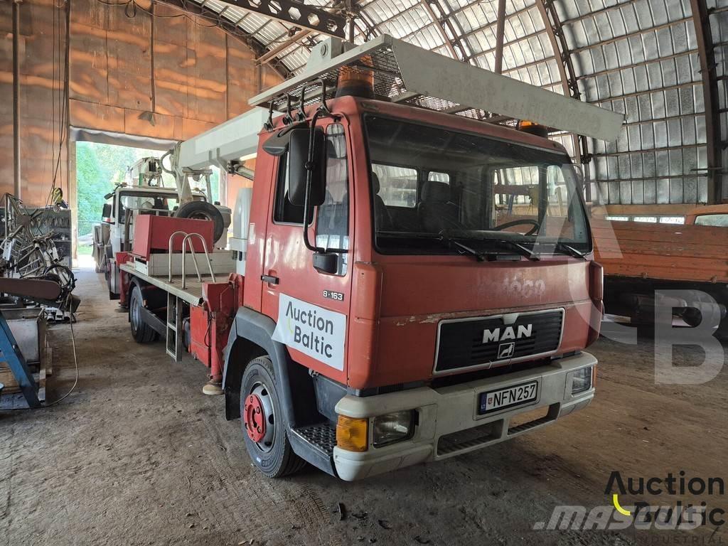 MAN 8.163 Auto korpe