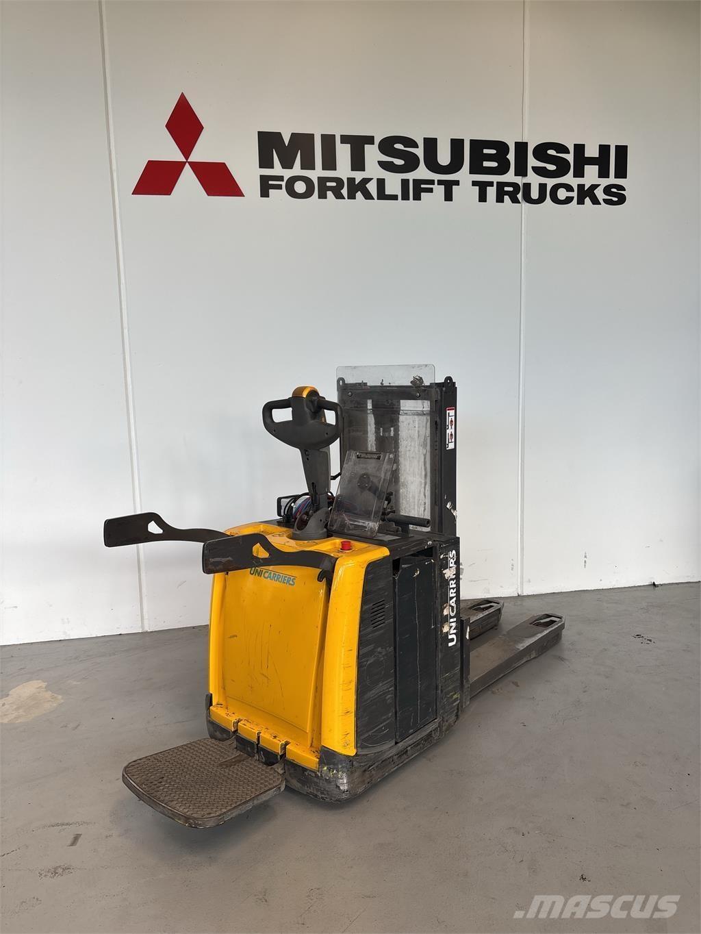 Atlet PDP200 Samopogonski ručni viljuškari