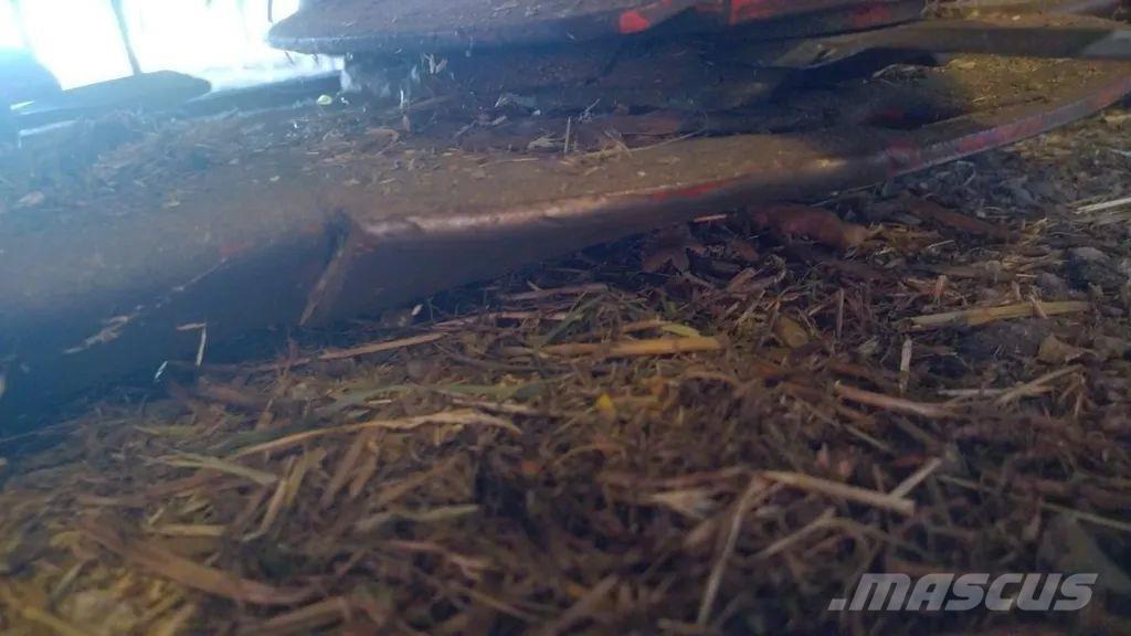 Kuhn FC 314 D FF Kosilice sa postoljem za vuču