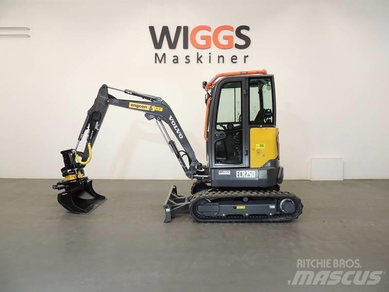 Volvo ECR25D Mini bageri < 7t