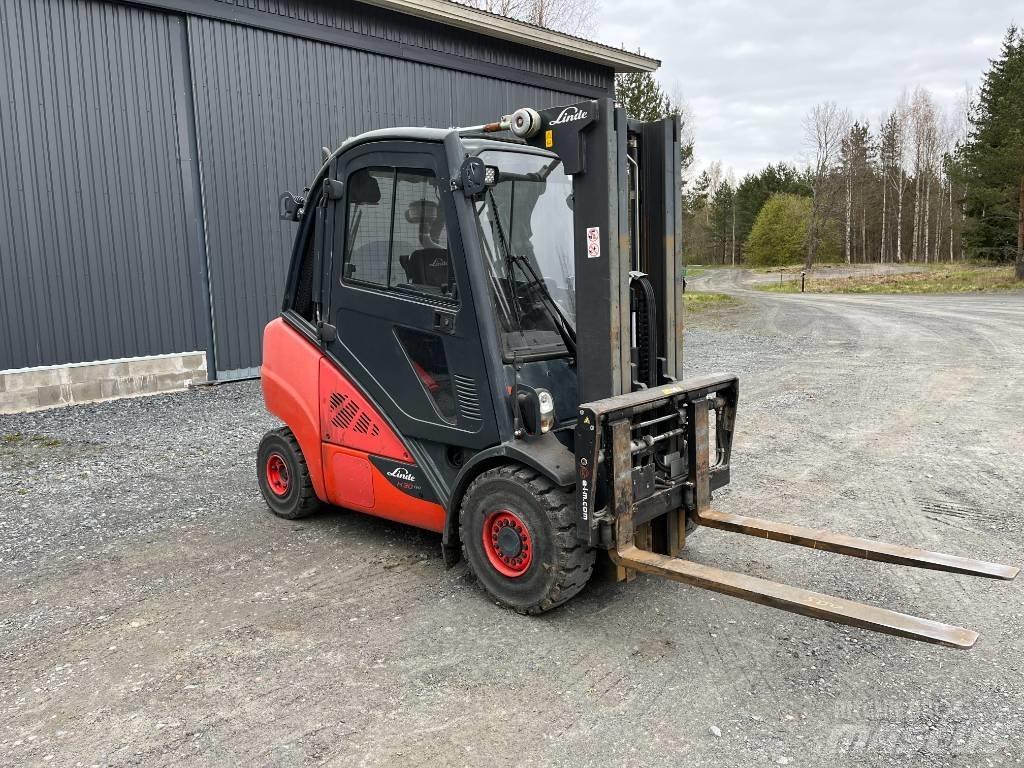 Linde H30D-02 Dizelski viljuškari