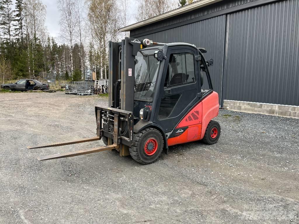 Linde H30D-02 Dizelski viljuškari