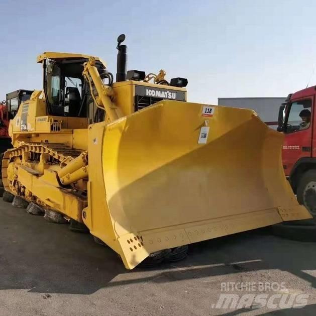 Komatsu D 375 a Buldožeri guseničari
