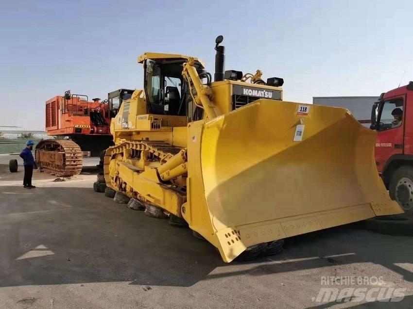 Komatsu D 375 a Buldožeri guseničari