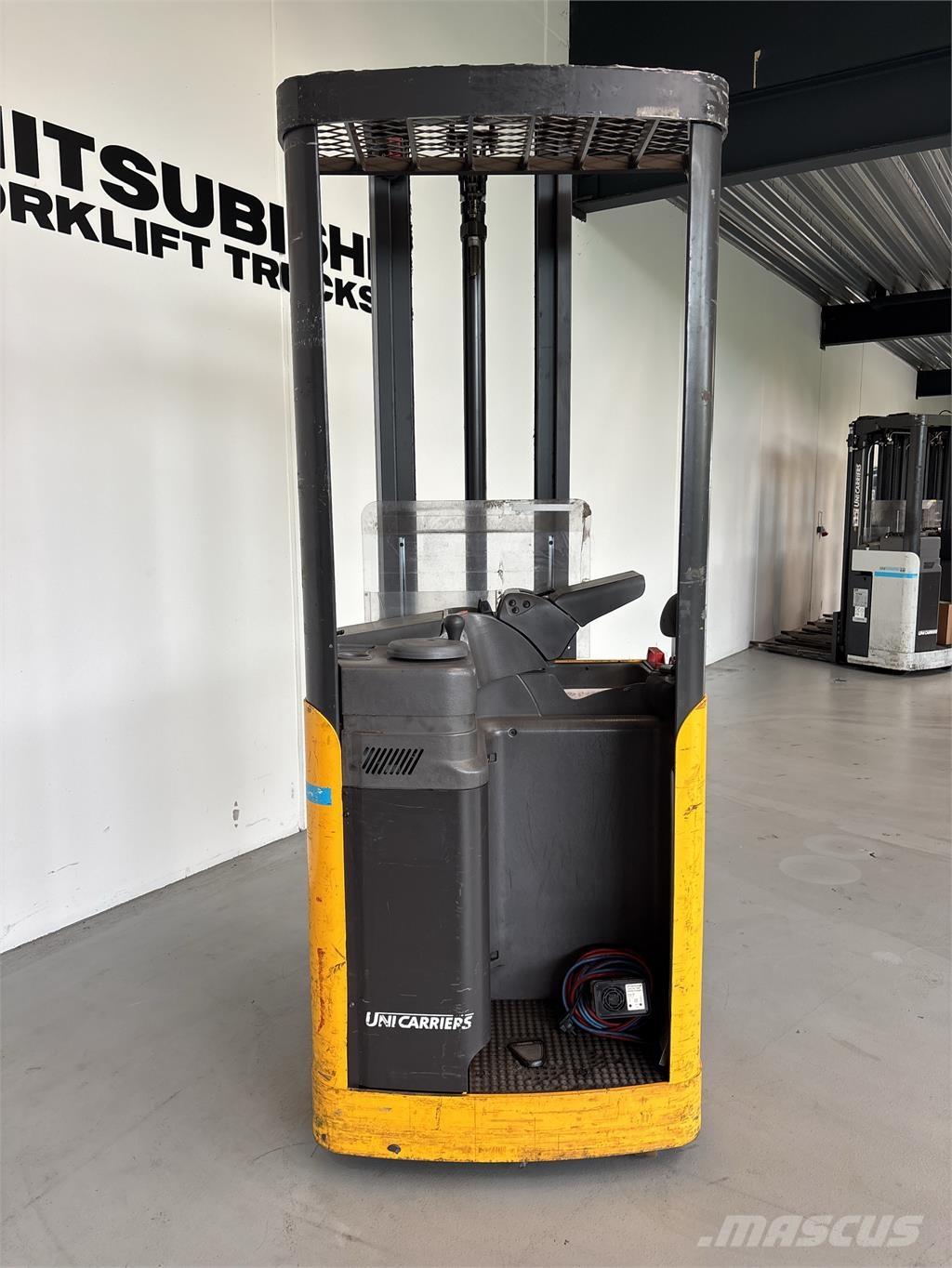 Atlet A160 Samopogonski ručni viljuškari