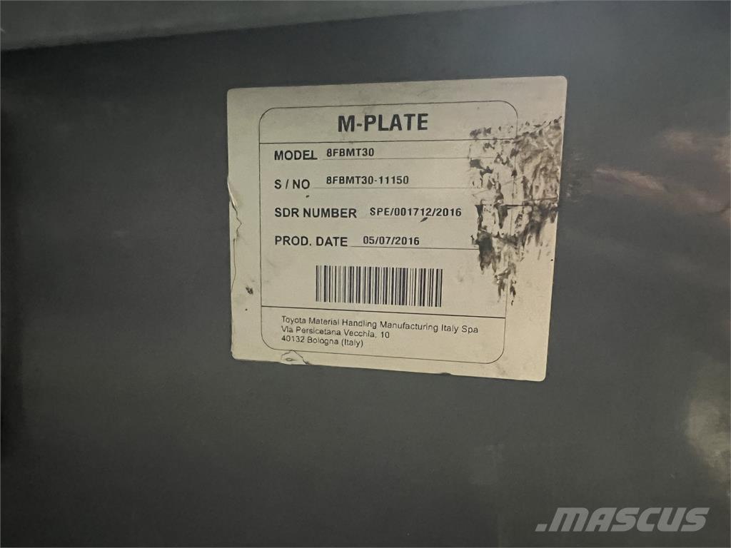 Toyota 8FBMT30 Električni viljuškari