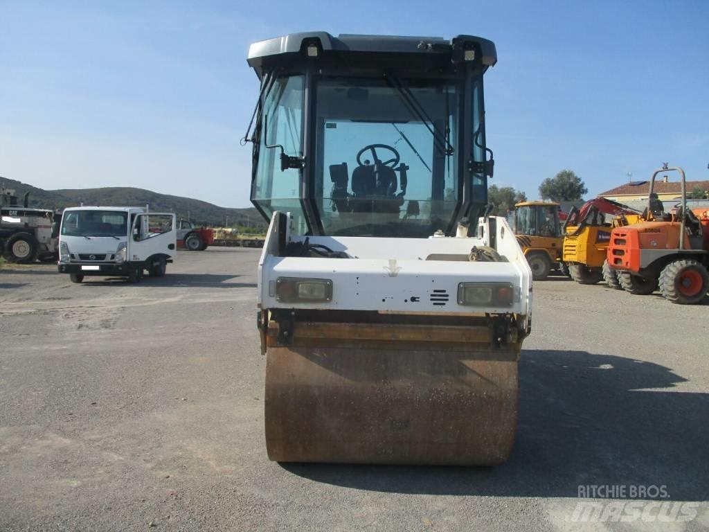 Dynapac CC 224 HF Valjci sa duplim bubnjem