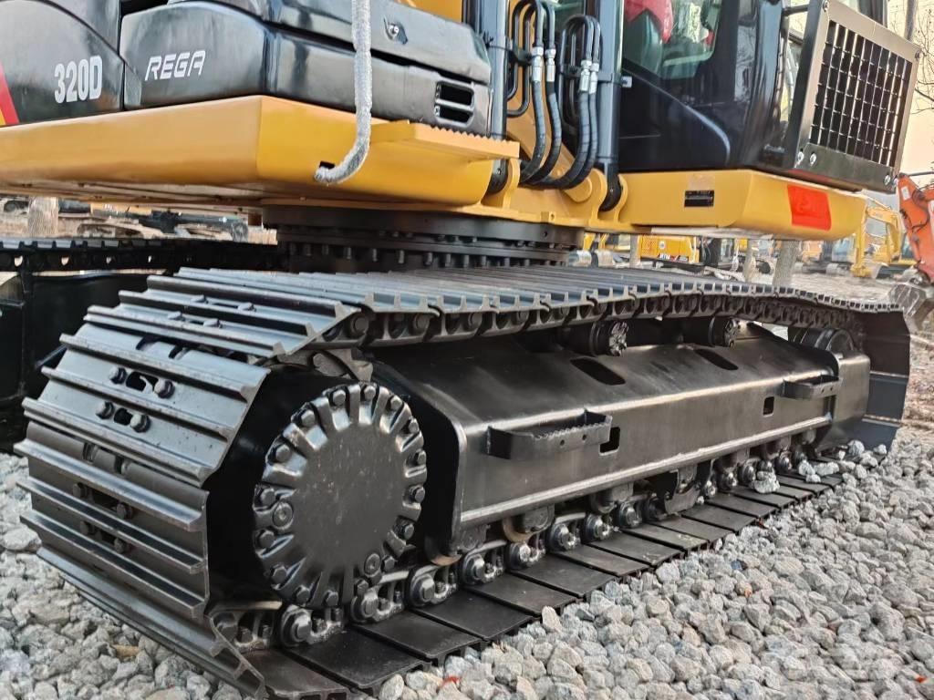 CAT 320 D Bageri guseničari