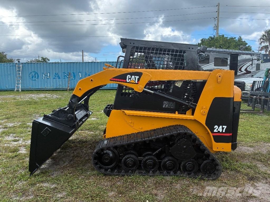 CAT 247 Skid steer mini utovarivači
