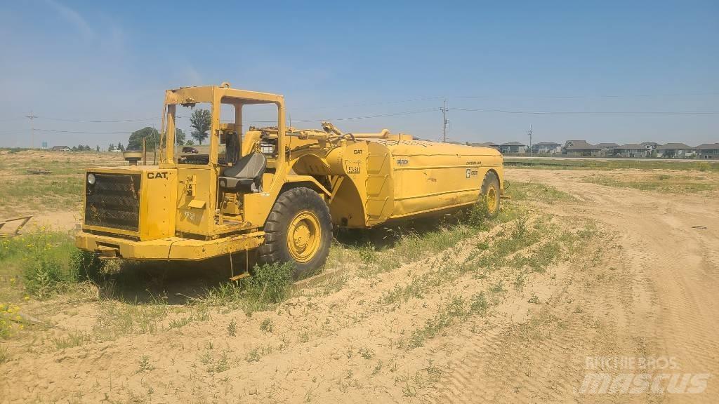 CAT 613 B Kamioni za vodu