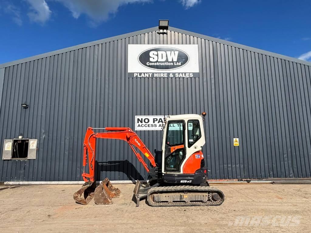 Kubota U 25-3 Mini bageri < 7t