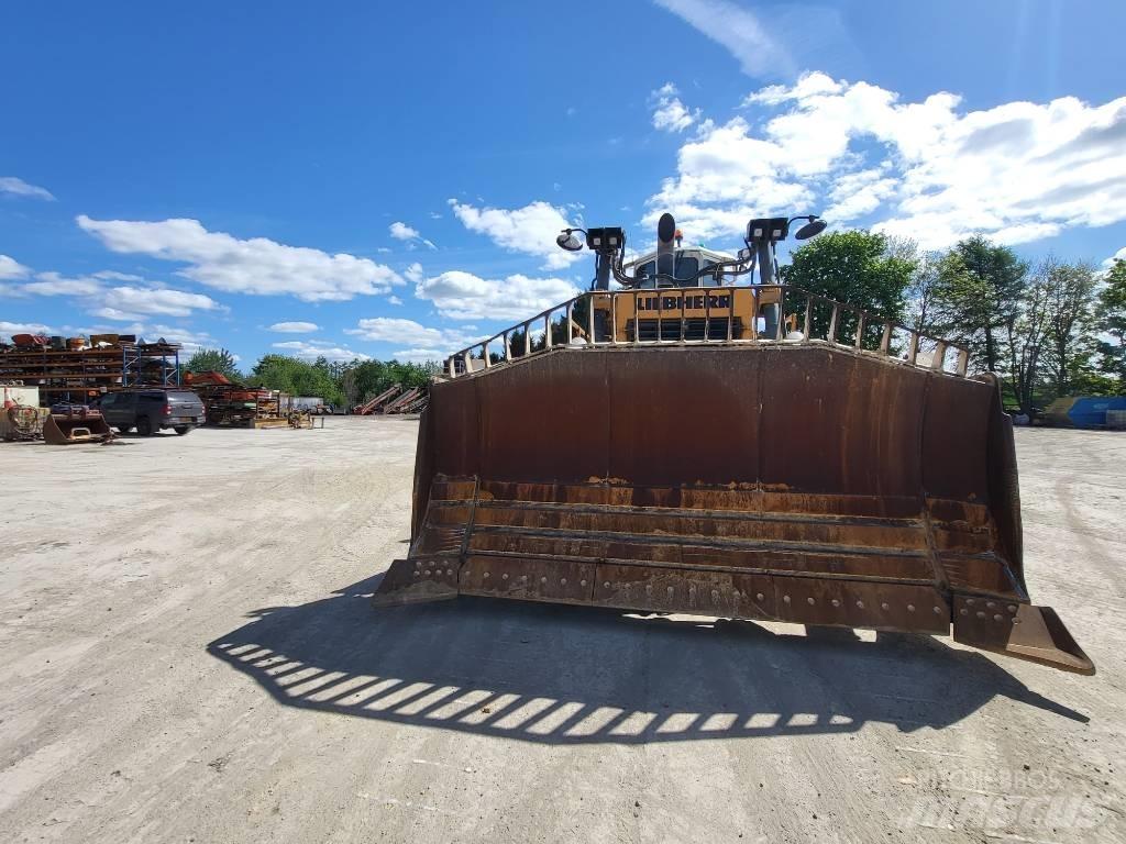 Liebherr 764 Buldožeri guseničari
