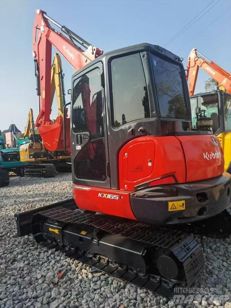 Kubota 165 Bageri guseničari