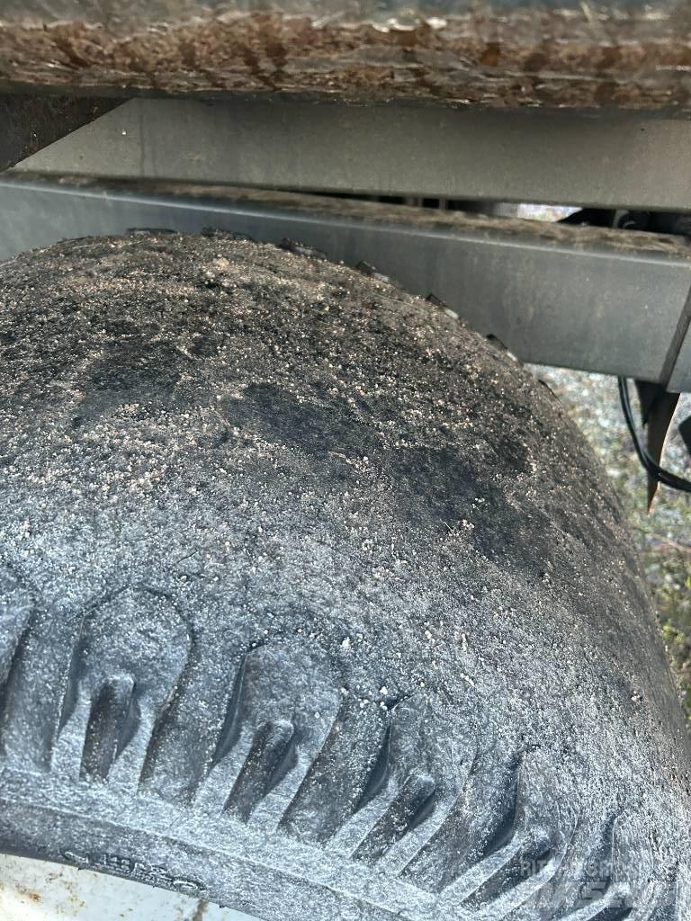  K VAGNEN 11,0 Kiper prikolice