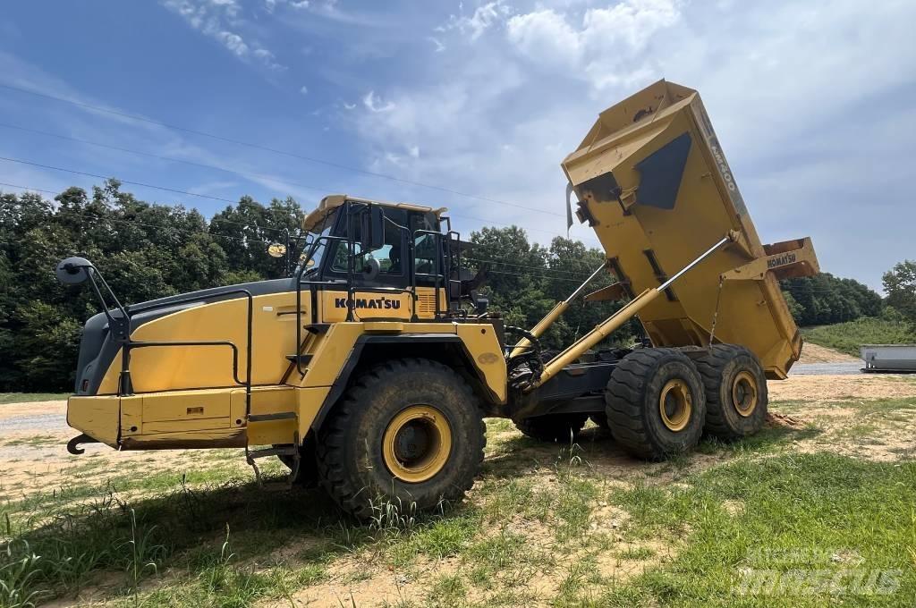 Komatsu HM 400 Zglobni damperi