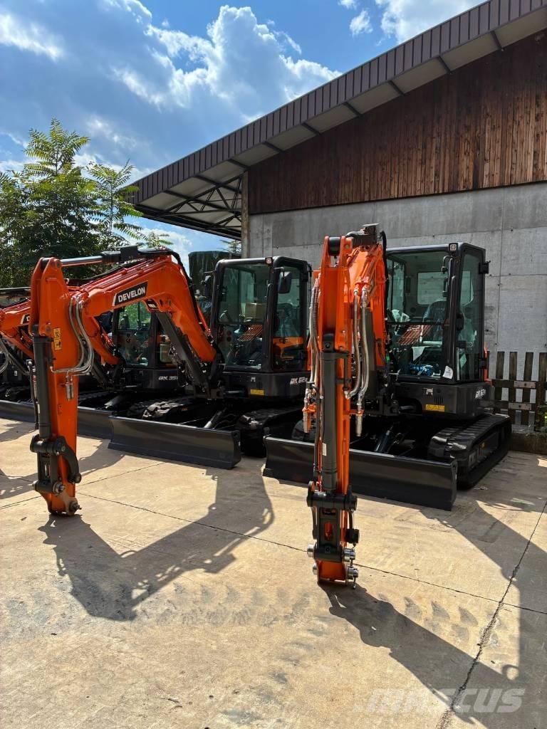 Develon DX 27 Z-7 Mini bageri < 7t