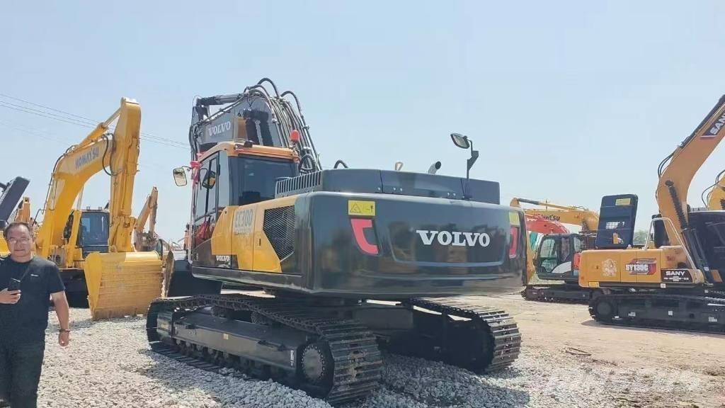 Volvo EC 300 D L Bageri guseničari