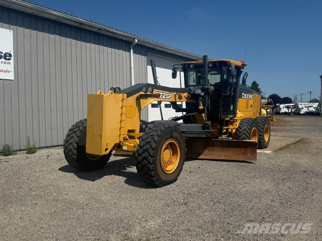 John Deere 672 GP Grejderi