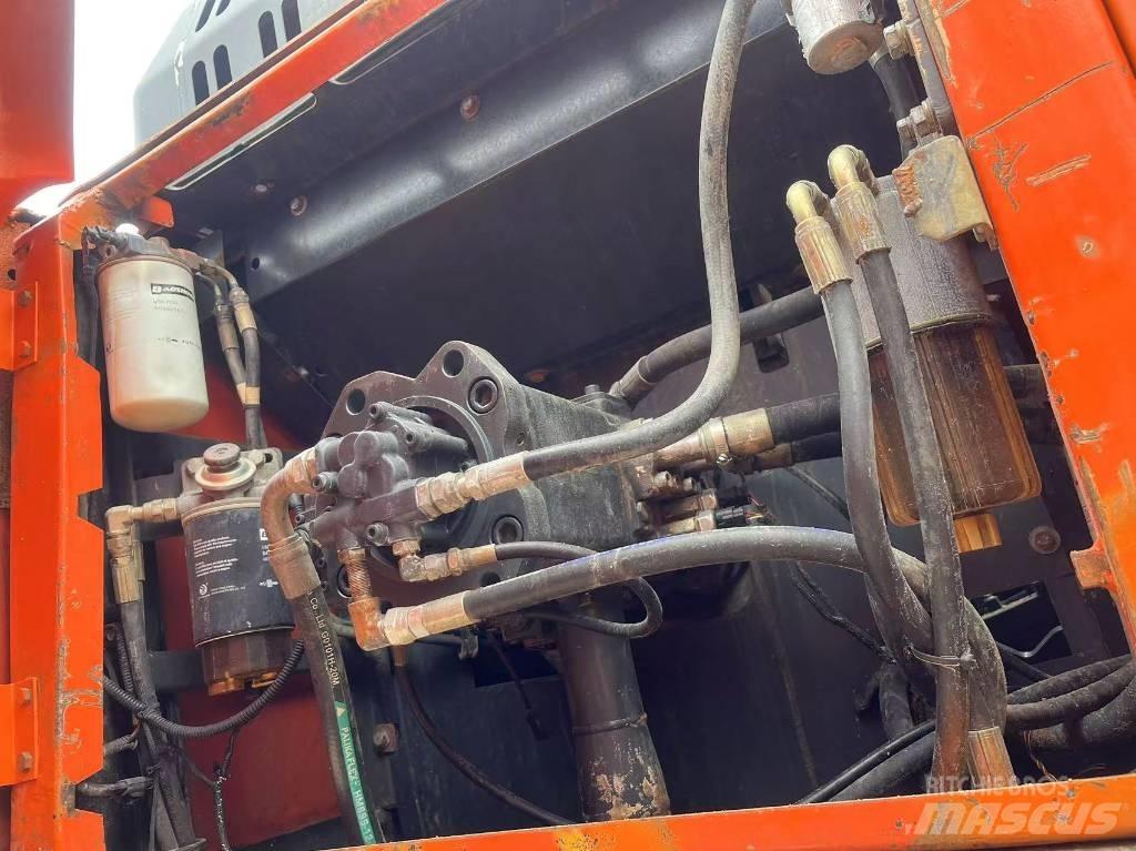 Doosan DX300LC-9C Bageri guseničari