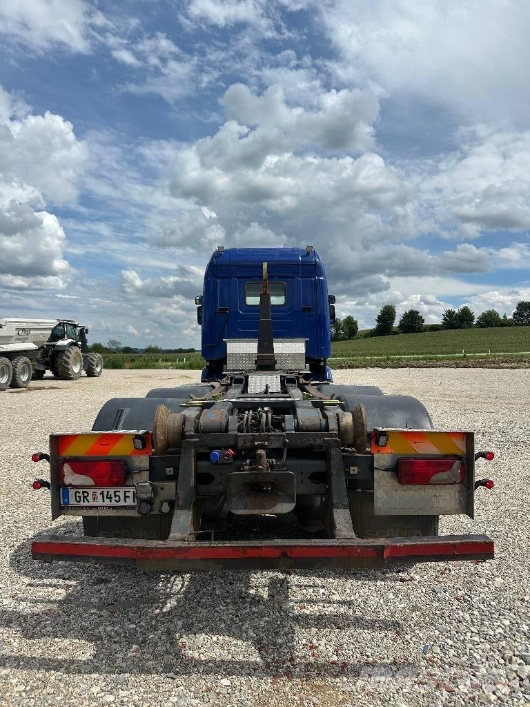 Scania R500 Rol kiper kamioni sa kukom za podizanje tereta