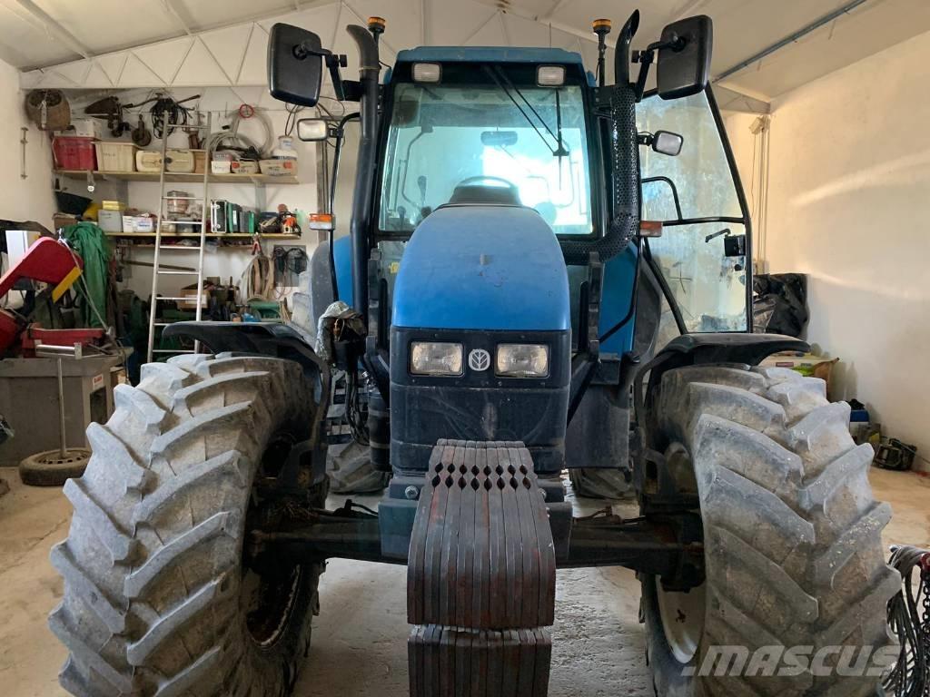 New Holland TS 115 Traktori