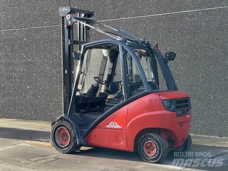 Linde H 30 D Dizelski viljuškari