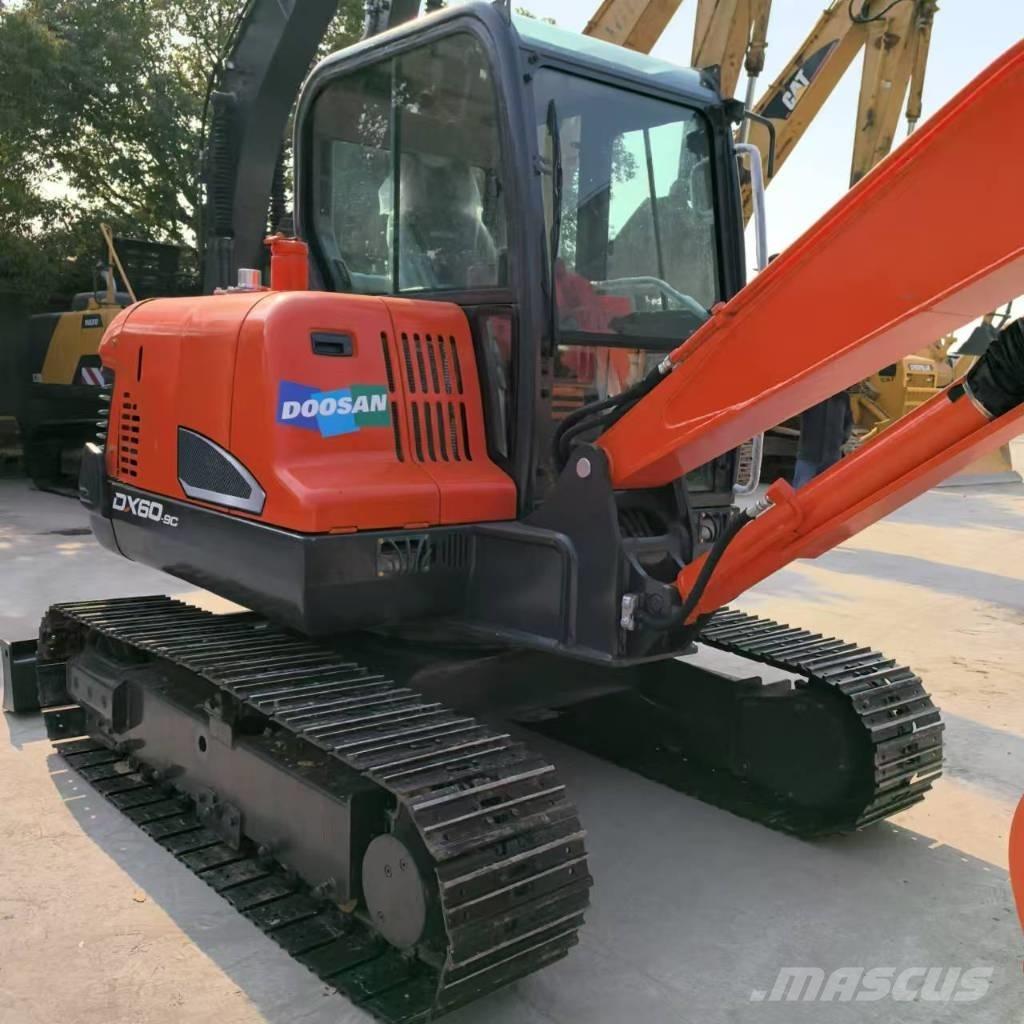 Doosan DX 60-9 C Bageri guseničari