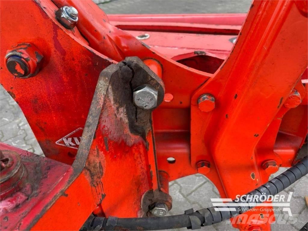Kuhn MULTI 12 Plugovi obrtači