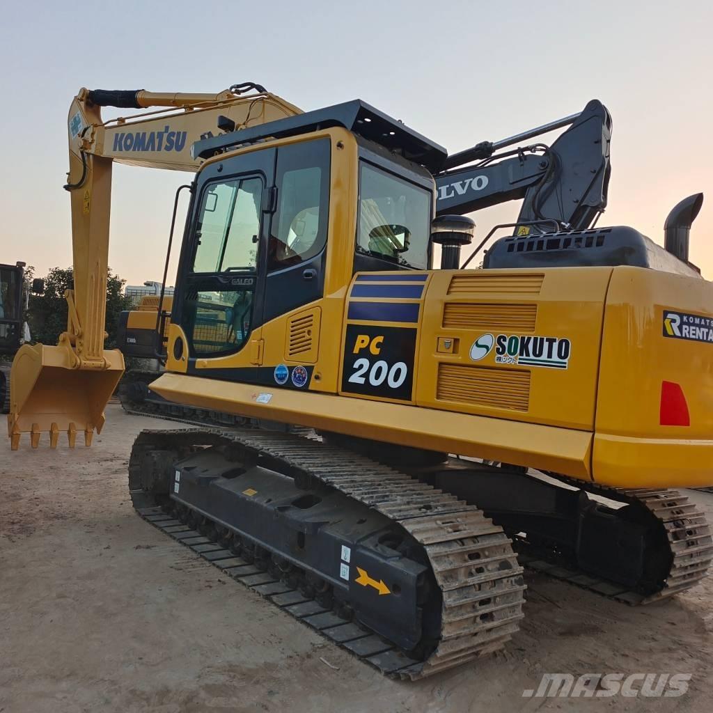 Komatsu PC 200 Bageri guseničari