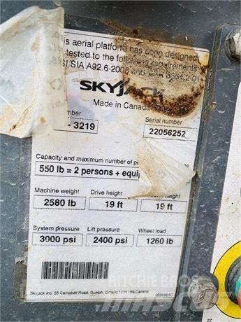 SkyJack SJ 3219 Makazaste platforme