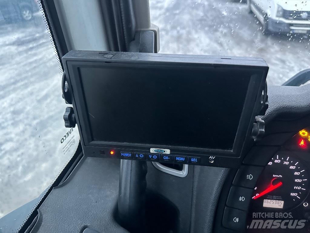 Iveco X-Way 560 8x2 Rol kiper kamioni sa kukom za podizanje tereta