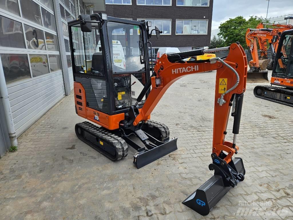 Hitachi ZX19-6 Mini bageri < 7t