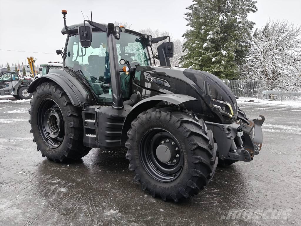 Valtra T 255 Versu Traktori