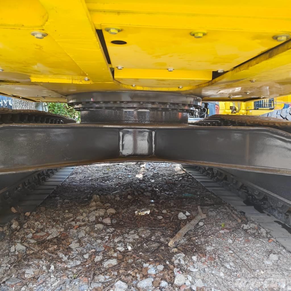 Komatsu PC 130-7 Bageri guseničari