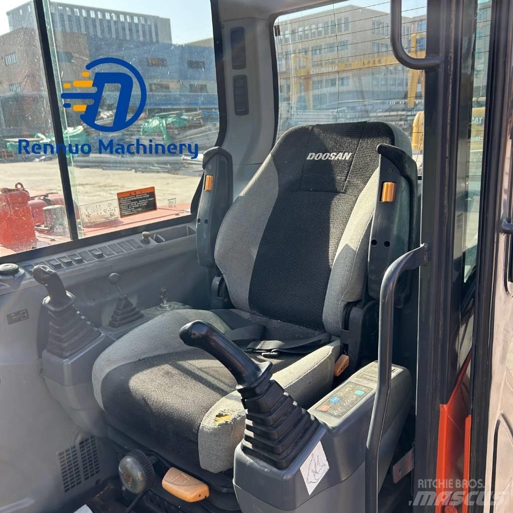 Doosan DX 60 Bageri guseničari