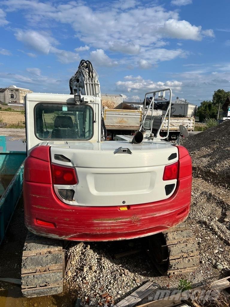 Takeuchi 2150 Bageri guseničari