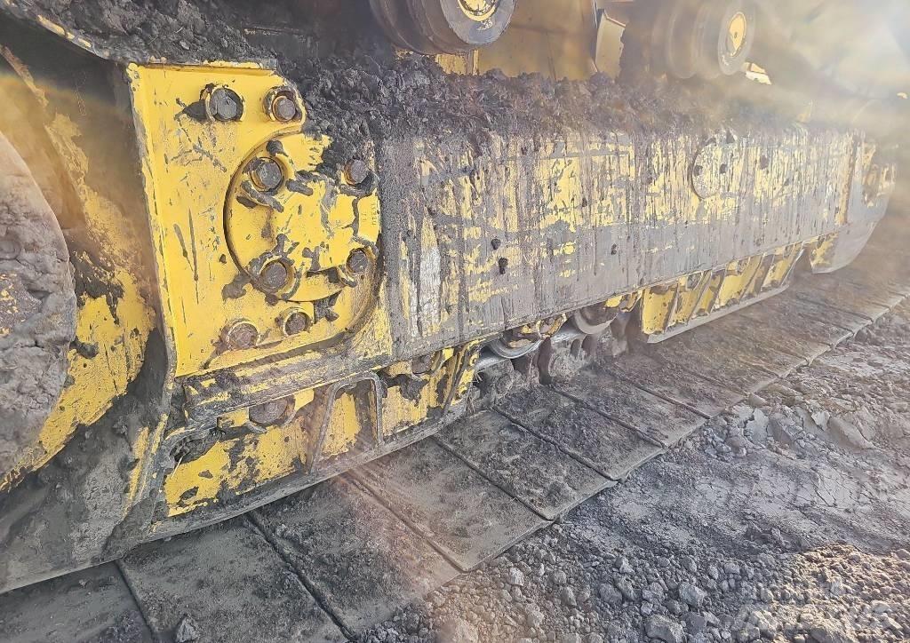 Komatsu D 71 PXI-24 Buldožeri guseničari