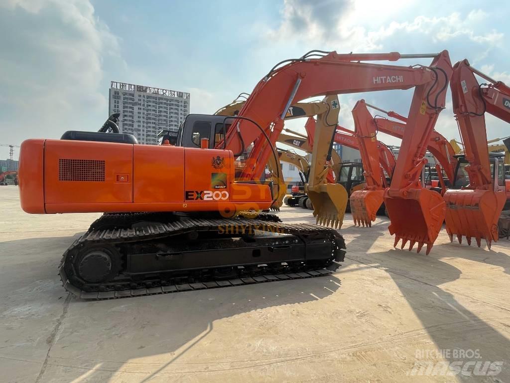 Hitachi EX 200 Bageri guseničari