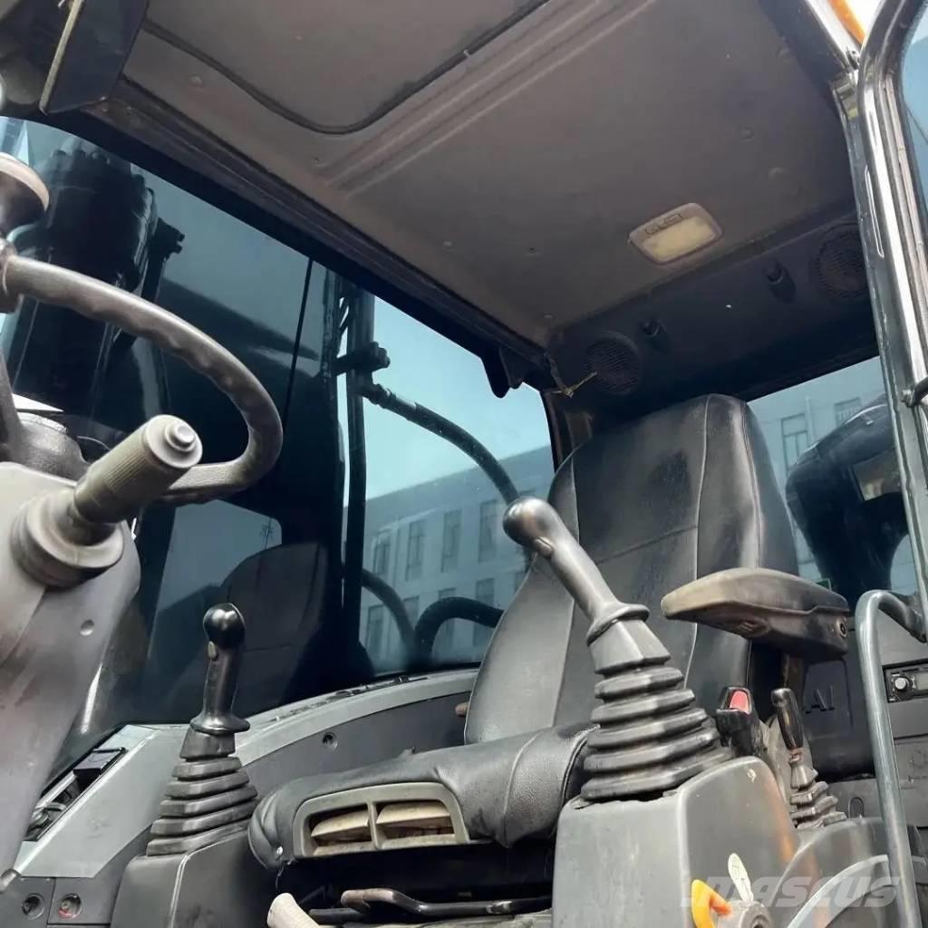 Hyundai R210W-9T Bageri točkaši