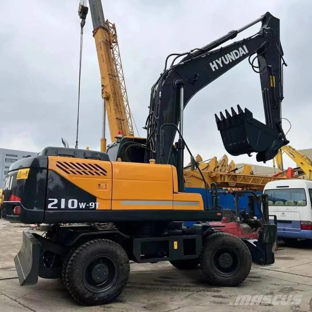 Hyundai R210W-9T Bageri točkaši