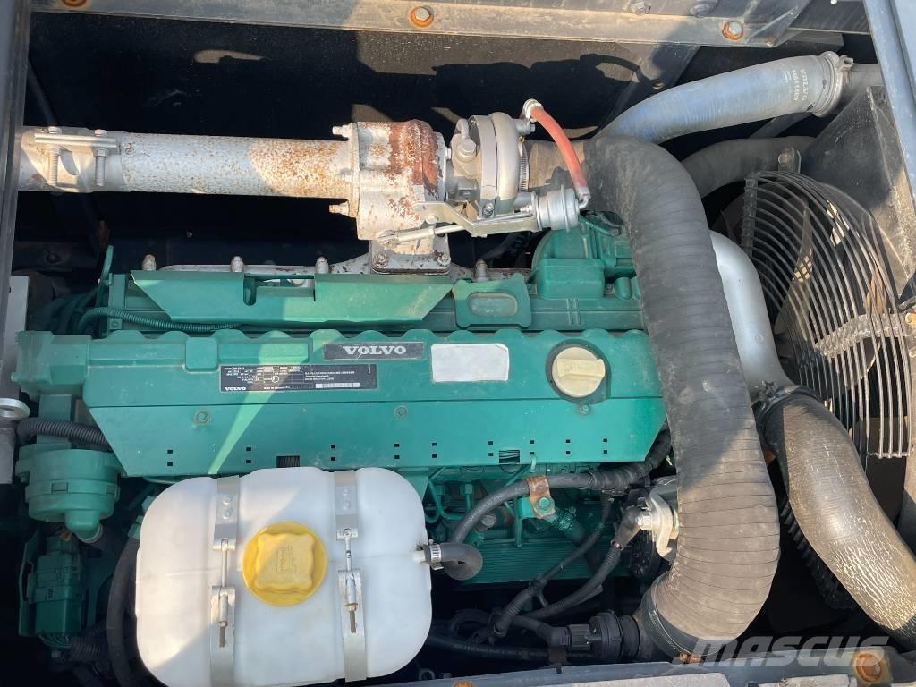 Volvo EC 210 Bageri guseničari