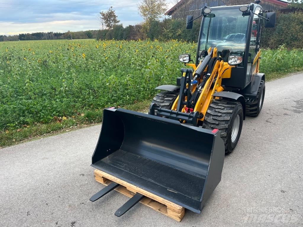 Schäffer 2445S Skid steer mini utovarivači