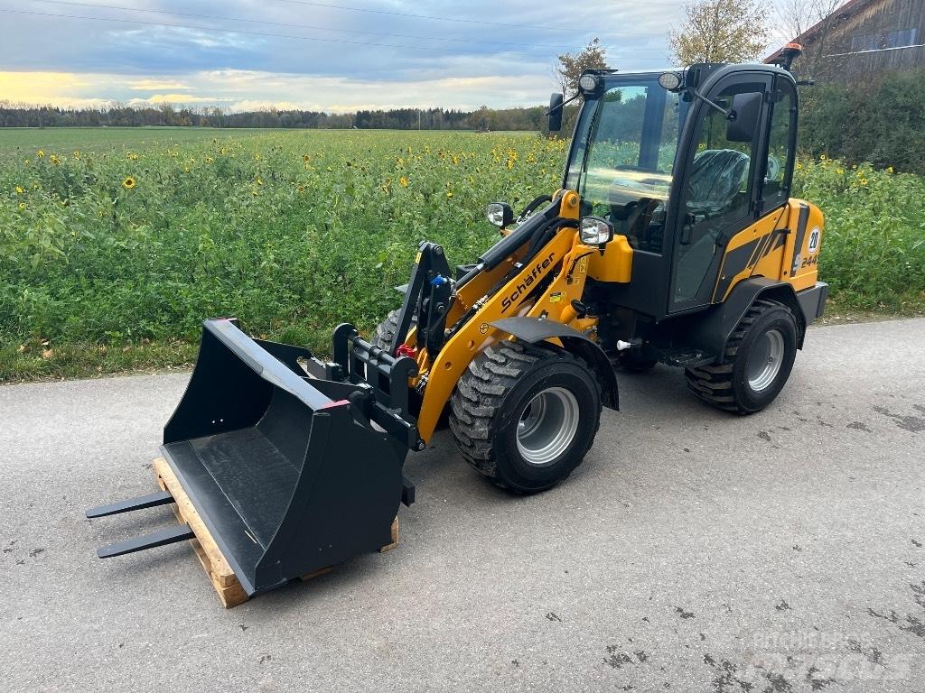 Schäffer 2445S Skid steer mini utovarivači