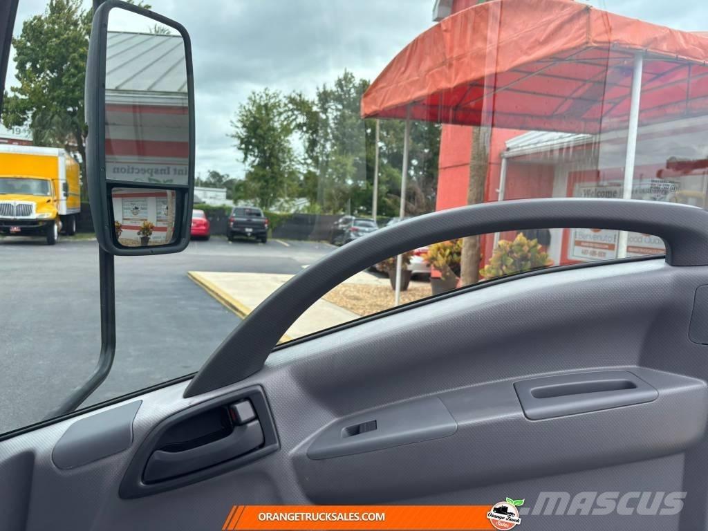 Isuzu NQR Sanduk kamioni