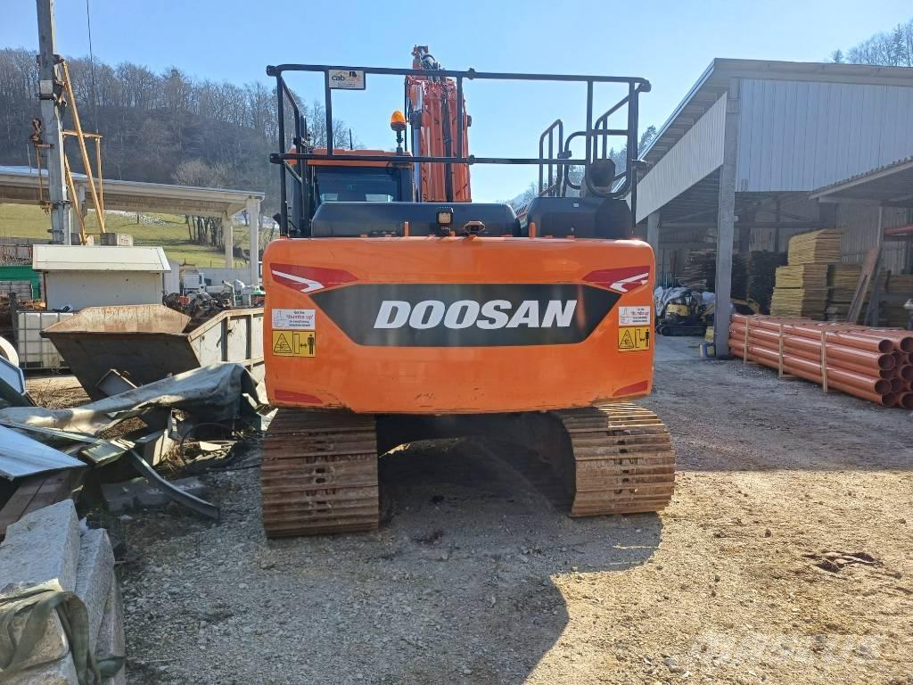 Doosan DX140LC-7 Crawler excavators