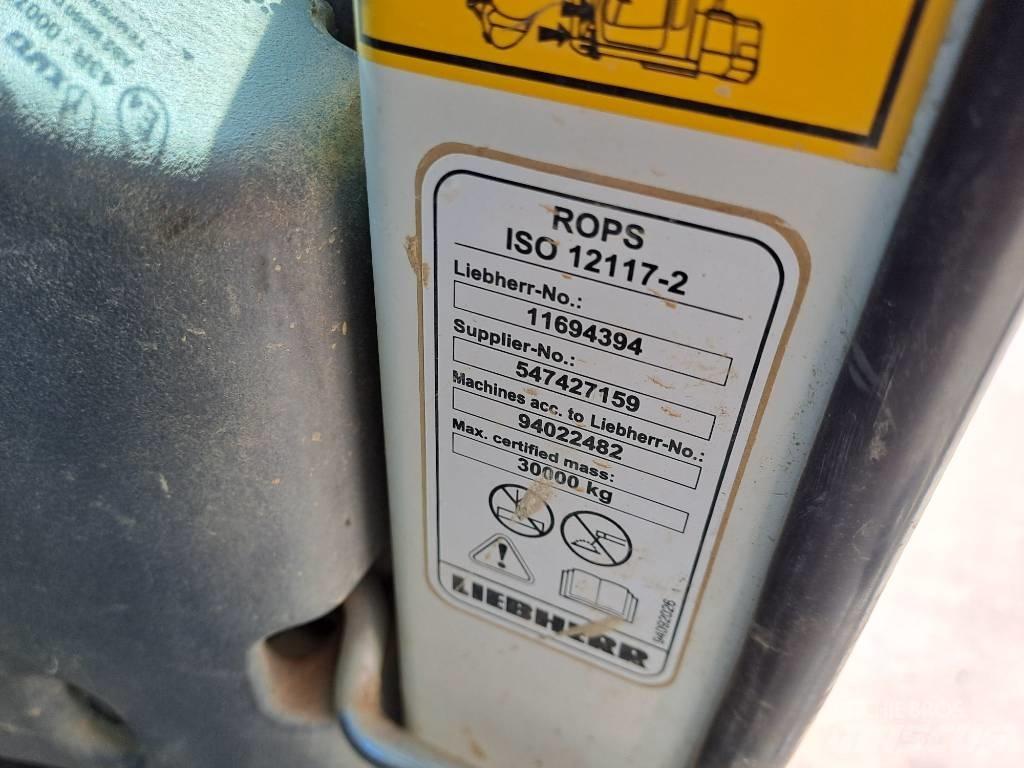 Liebherr R922LC Bageri guseničari