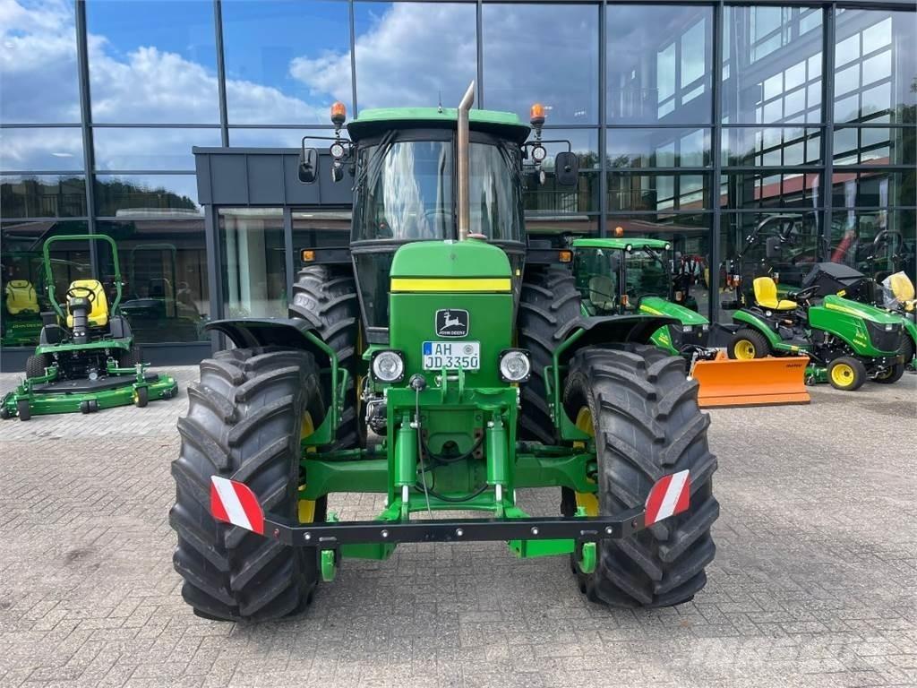 John Deere 3350 Traktori
