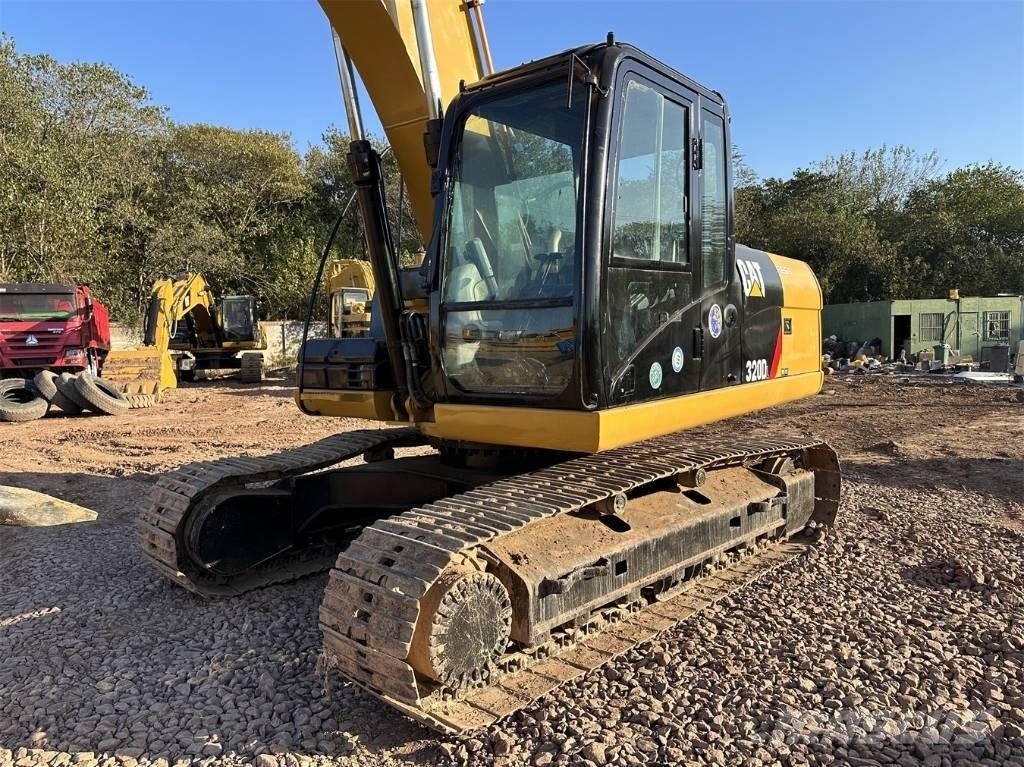 CAT 320 D L Bageri guseničari