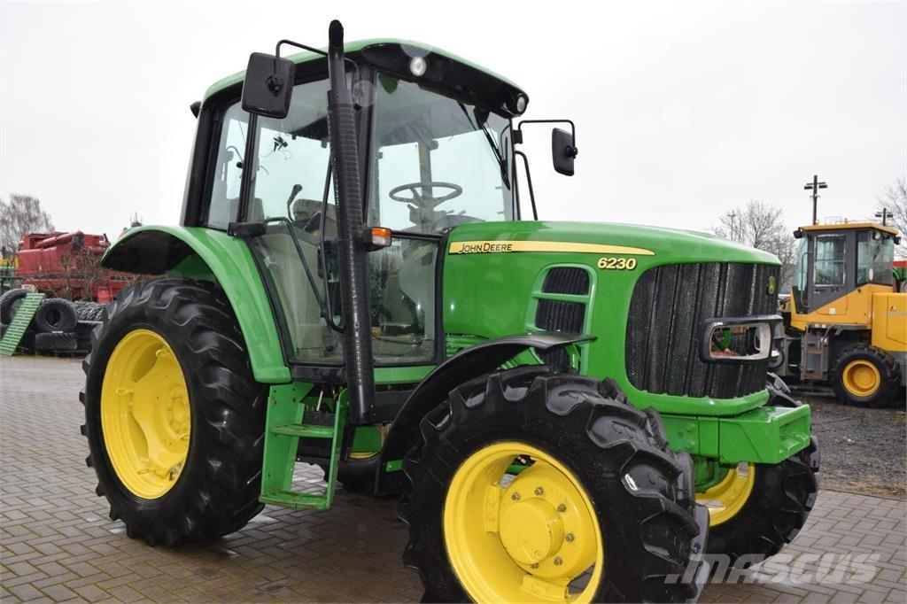 John Deere 6230 Traktori